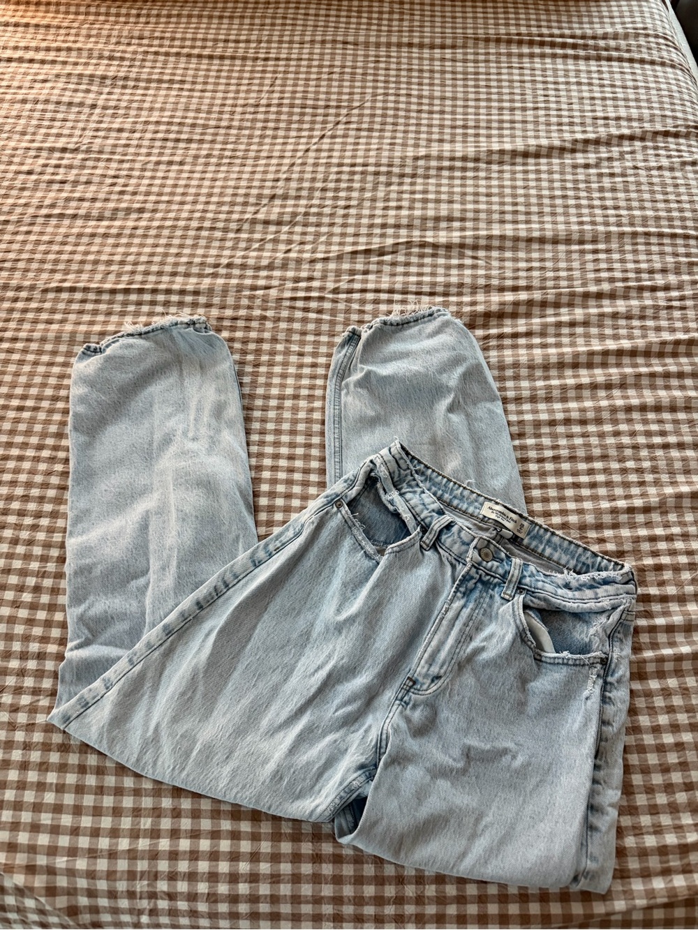 Abercrombie & Fitch Light Blue Boyfriend Jeans